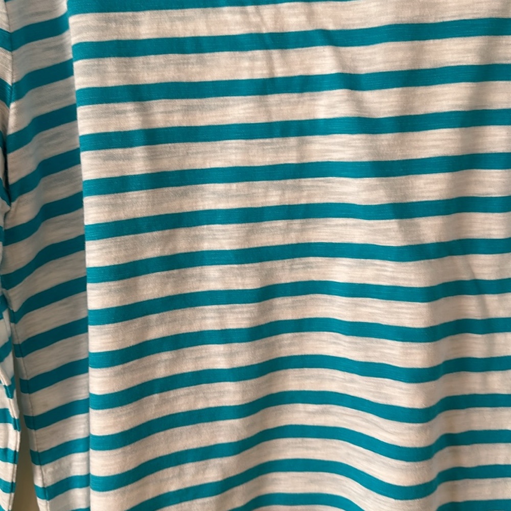 TOS - Picture 4 of 5